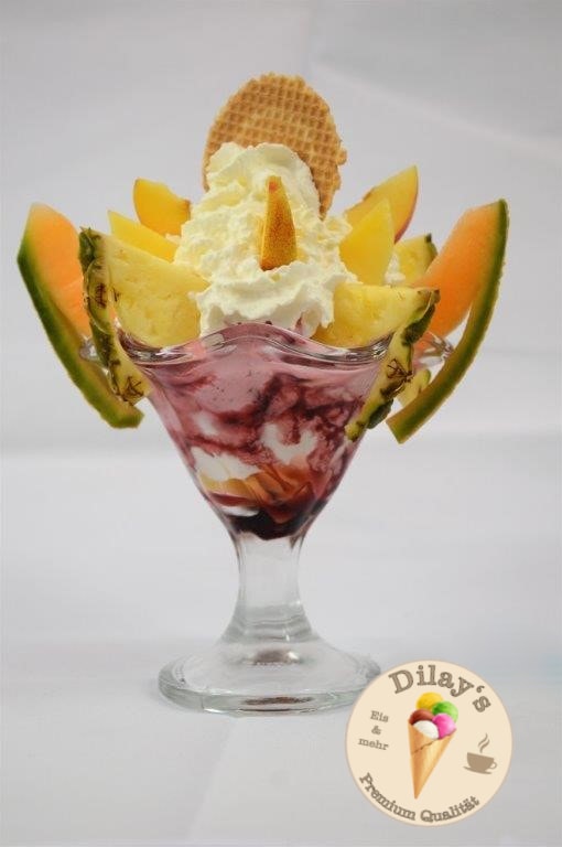 Dilay's Tropischer Fruchtgenuss – Exotic Becher Spezialität