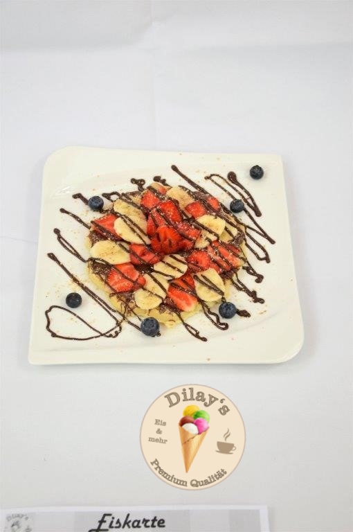 Dilay's Eiswaffel-Paradies: Beeren & Schokoträume