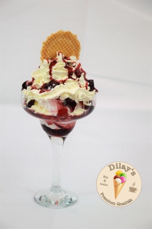 Dilay's Waldbeer-Zauber Becher – Fruchtiges Eisvergnügen Deluxe