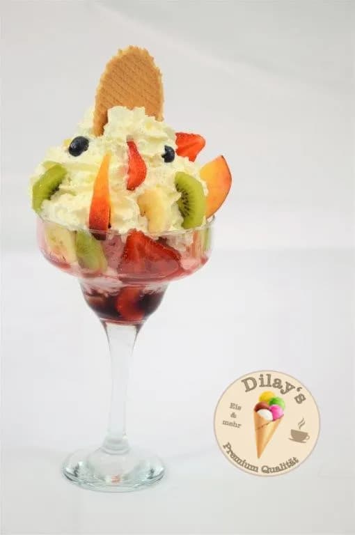 Dilay's Früchteparadies Becher – Eine Symphonie der Frische